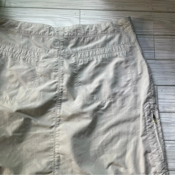 Llbean tan cargo athletic hiking skirt with pockets women’s size 10 - Picture 10 of 13